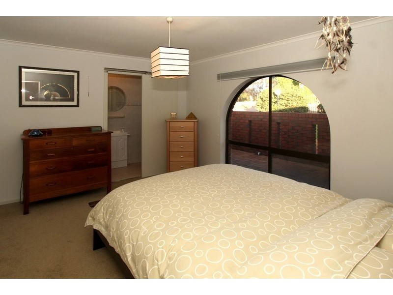 71 Black Road, Flagstaff Hill SA 5159