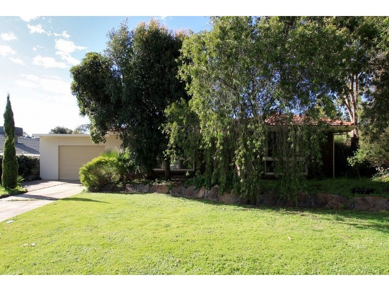 7 Jade Crescent, Aberfoyle Park SA 5159