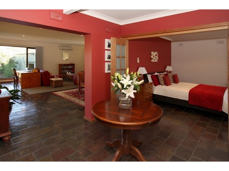 8 Stone Road, Happy Valley SA 5159