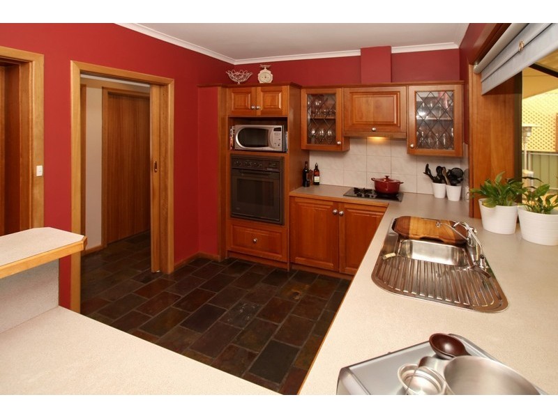 8 Stone Road, Happy Valley SA 5159