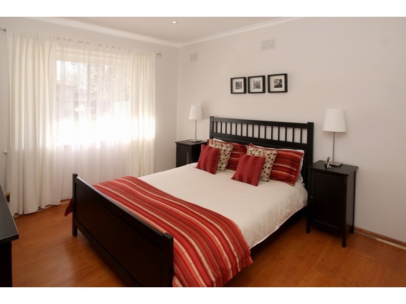 8 Stone Road, Happy Valley SA 5159