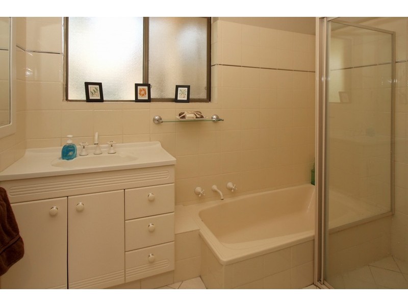 1 Orissa Court, Flagstaff Hill SA 5159