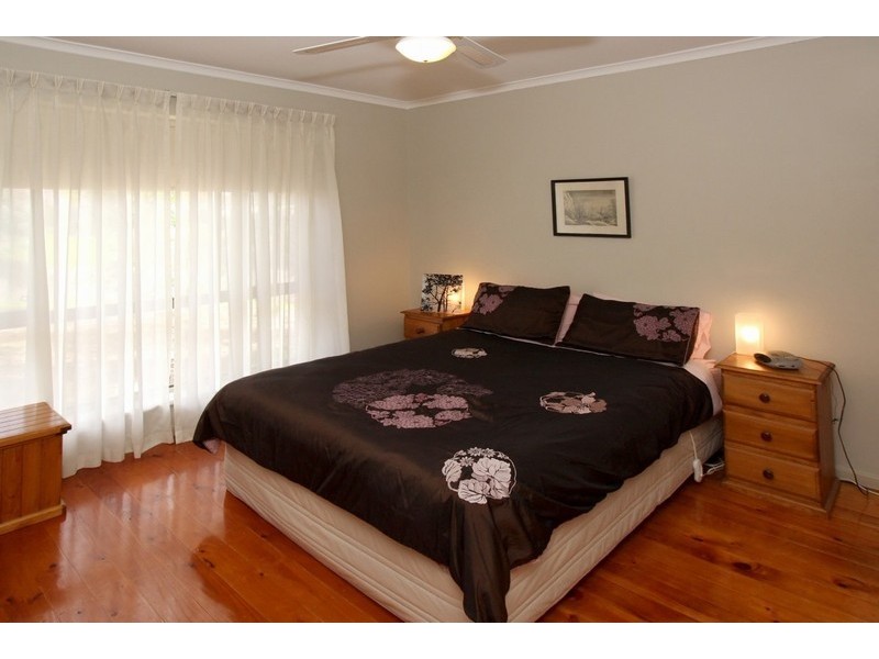 1 Orissa Court, Flagstaff Hill SA 5159