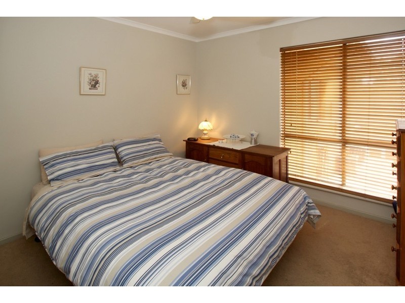 1 Orissa Court, Flagstaff Hill SA 5159