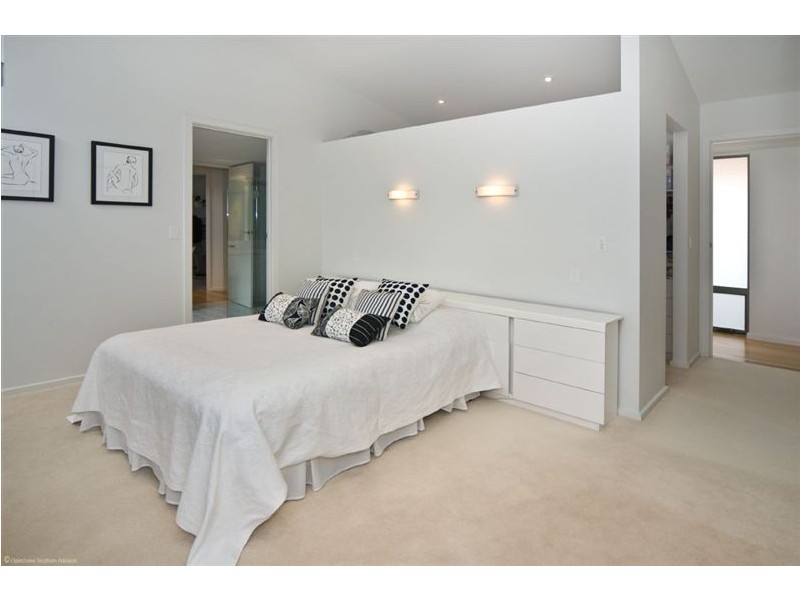 7 Marine Avenue, Hallett Cove SA 5158