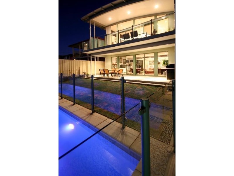 7 Marine Avenue, Hallett Cove SA 5158