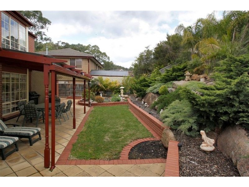 12 The Parkway, Aberfoyle Park SA 5159