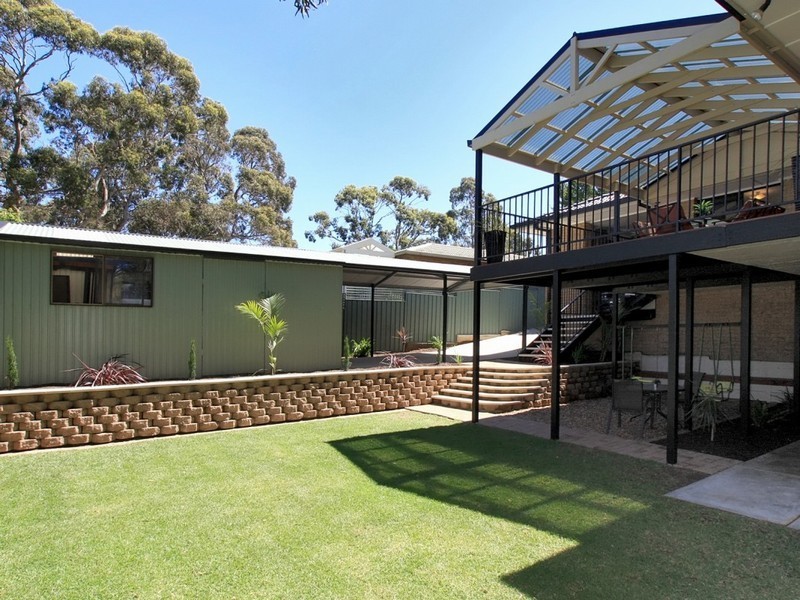 10 Sheoak Crescent, Aberfoyle Park SA 5159