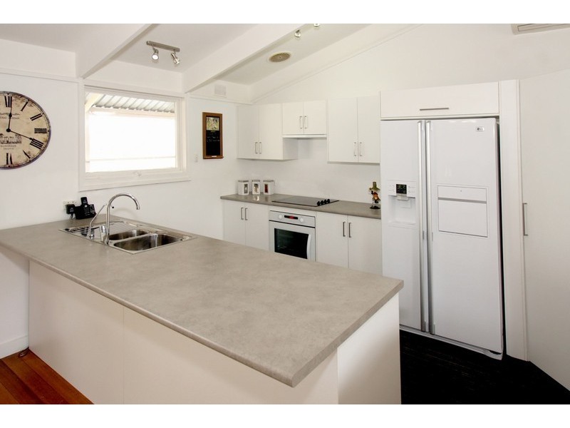 34 Glenloth Drive, Happy Valley SA 5159