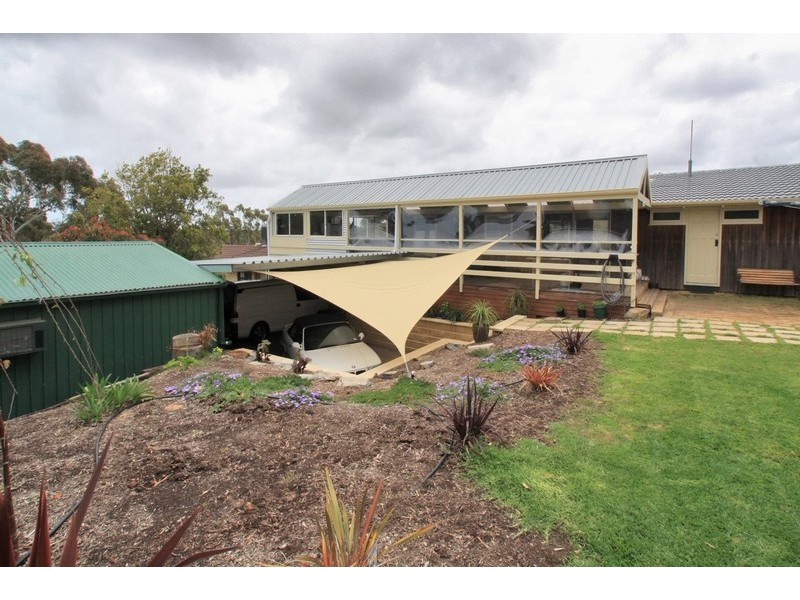 34 Glenloth Drive, Happy Valley SA 5159