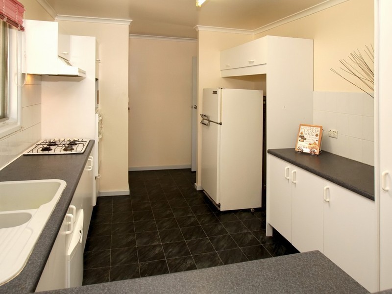 38 Pennant Street, Aberfoyle Park SA 5159