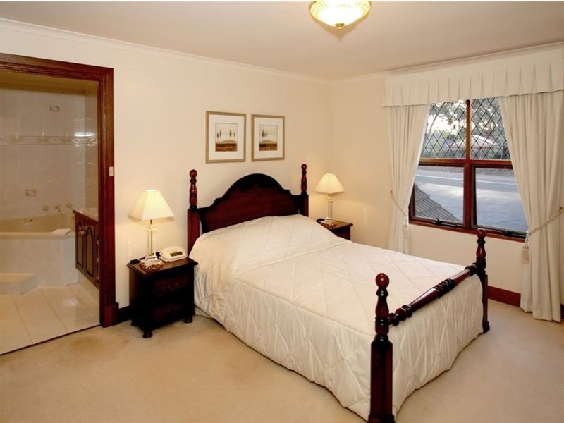 17 Sturt Approach, Flagstaff Hill SA 5159