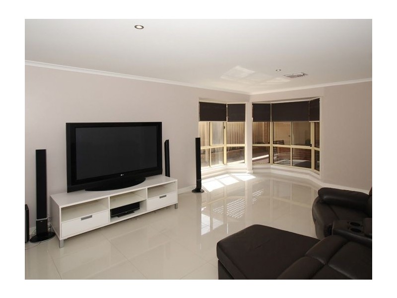 9 Newfield Drive, Reynella SA 5161