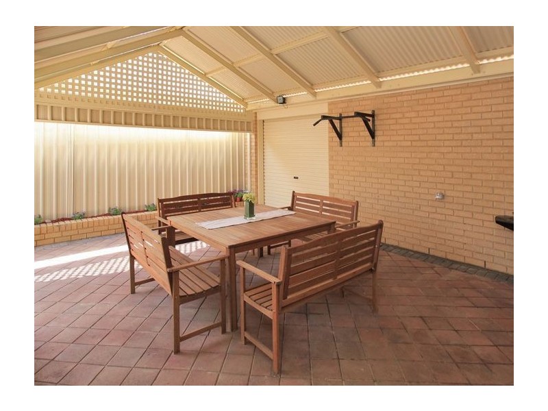 9 Newfield Drive, Reynella SA 5161