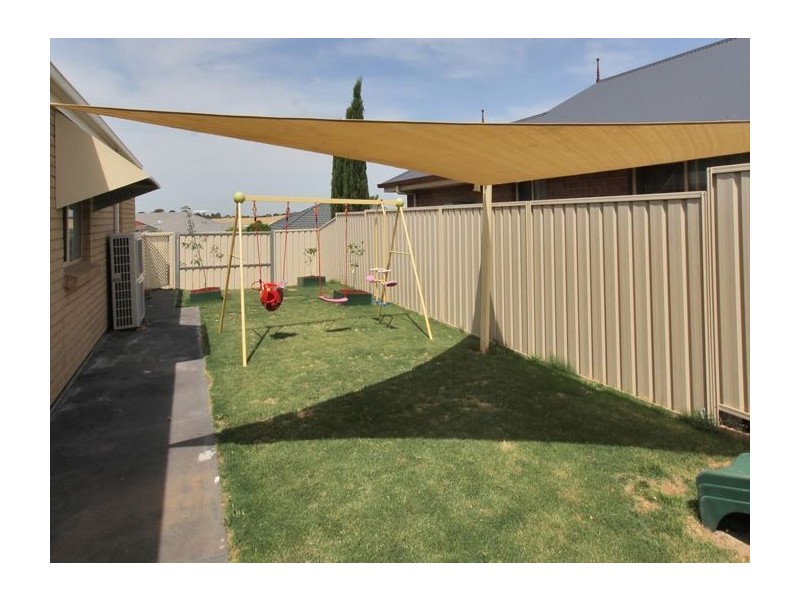 9 Newfield Drive, Reynella SA 5161