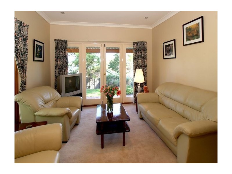 5 Blue Spruce Court, Aberfoyle Park SA 5159