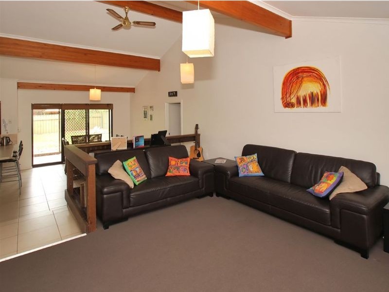 37 Jordan Avenue, Happy Valley SA 5159