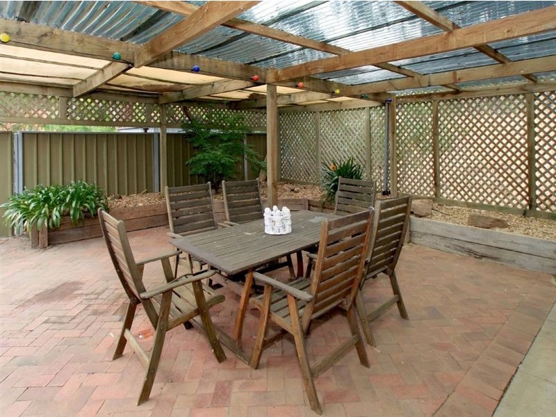 37 Jordan Avenue, Happy Valley SA 5159