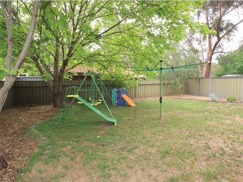 37 Jordan Avenue, Happy Valley SA 5159