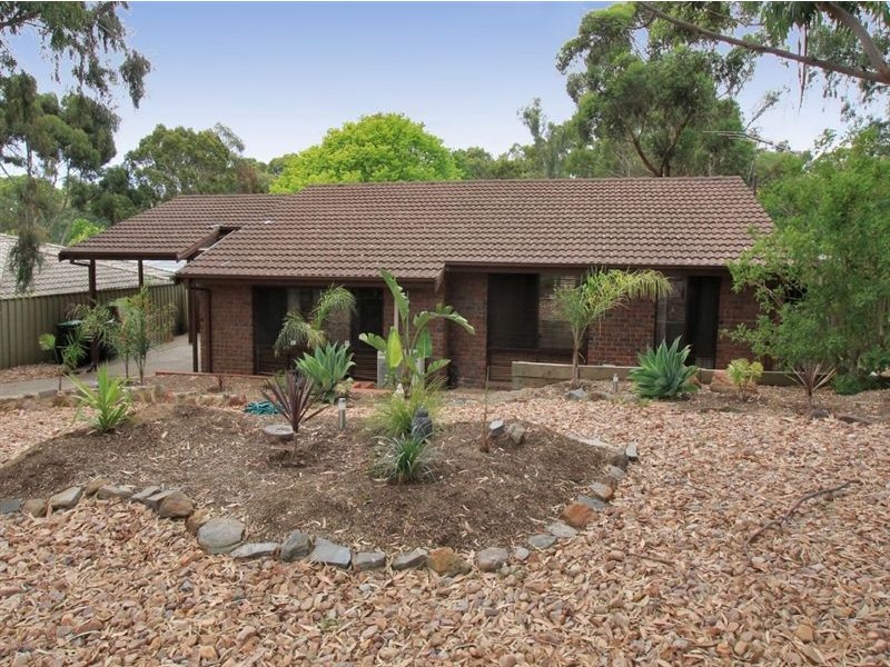 37 Jordan Avenue, Happy Valley SA 5159