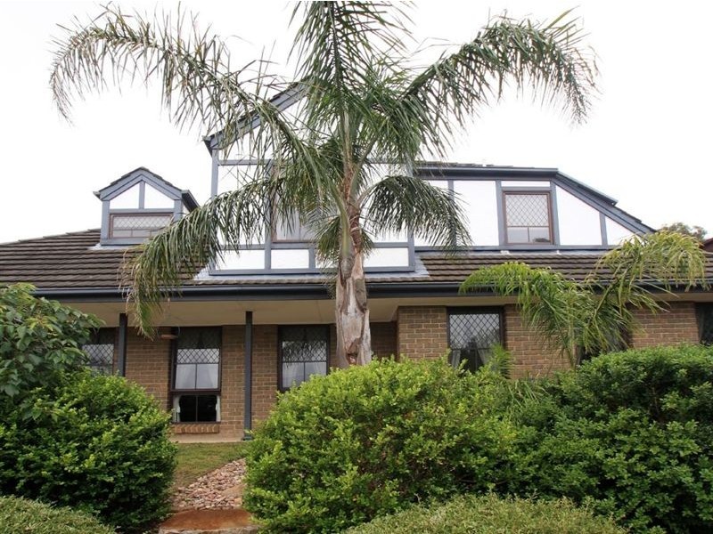 53 Tania Drive, Aberfoyle Park SA 5159