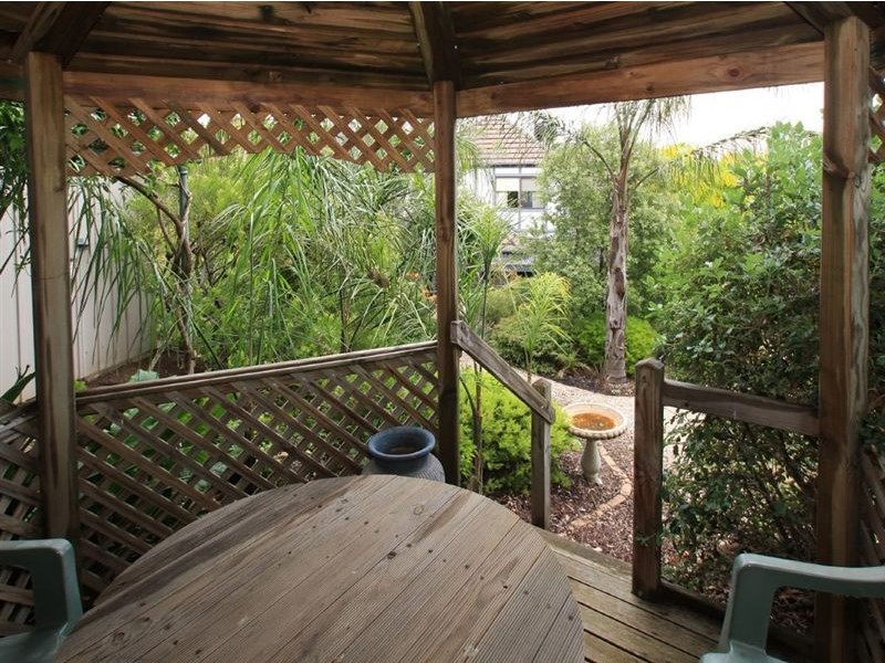 53 Tania Drive, Aberfoyle Park SA 5159