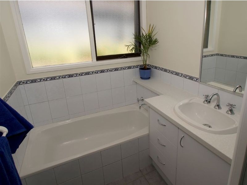 12 Dridan Crescent, Trott Park SA 5158