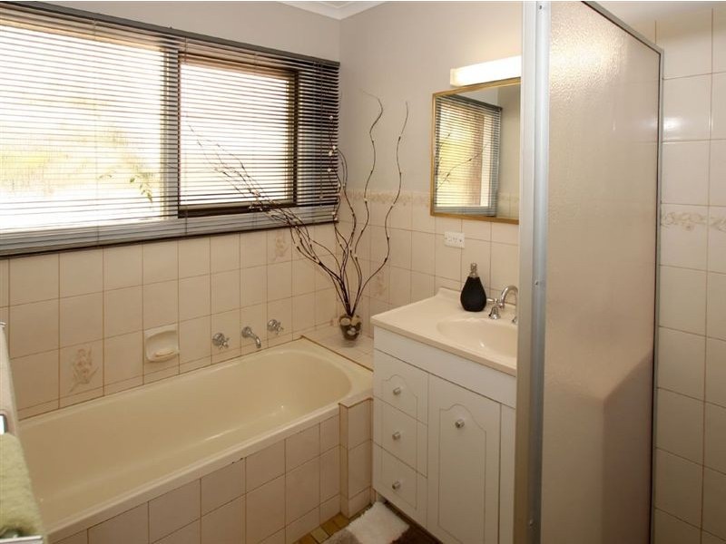 16 Beverley Street, Morphett Vale SA 5162