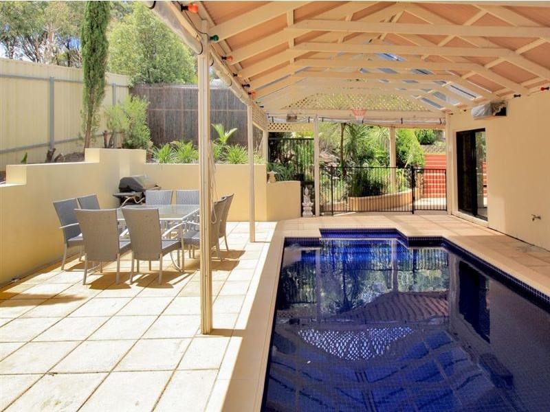 38 Glendale Avenue, Flagstaff Hill SA 5159