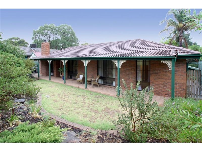 35 Walters Crescent, Aberfoyle Park SA 5159