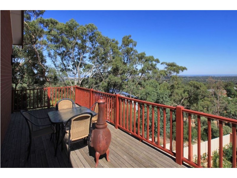 1 Gulfview Drive, Chandlers Hill SA 5159