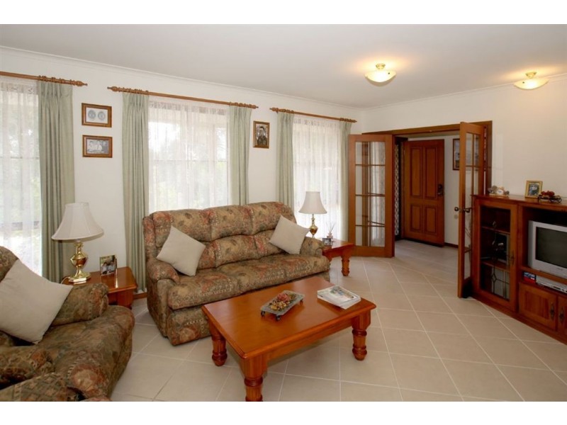 204 Chandlers Hill Road, Happy Valley SA 5159