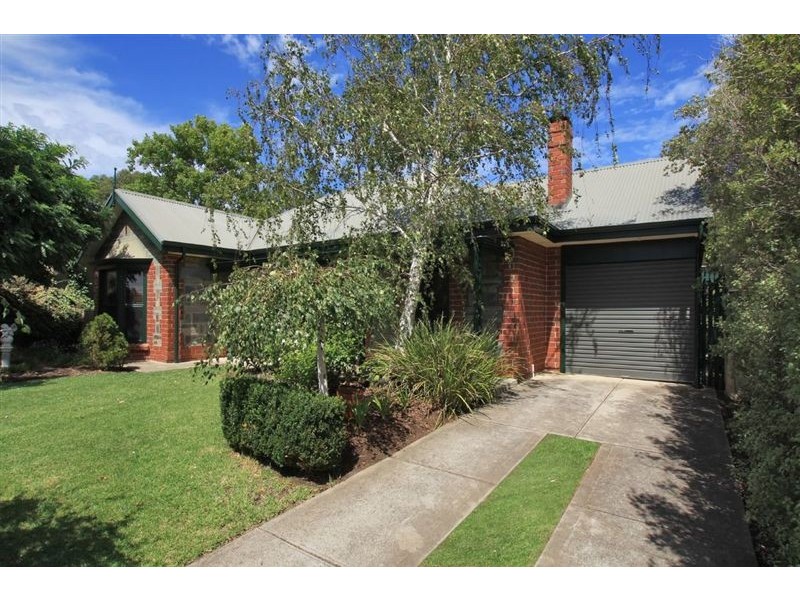 14 Bennett Close, Aberfoyle Park SA 5159