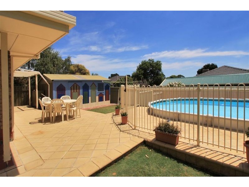 3 La Salle Court, Happy Valley SA 5159