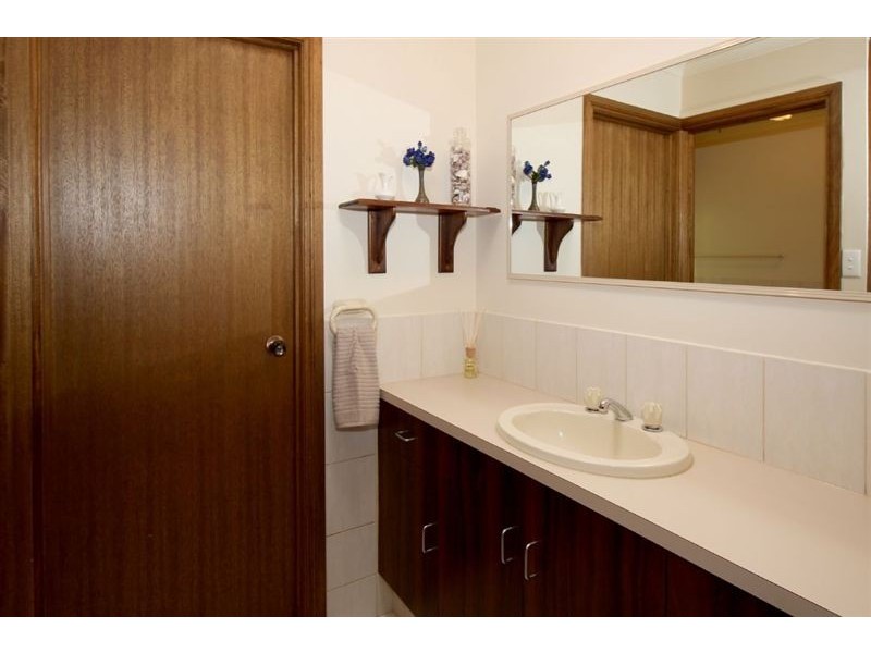 3 La Salle Court, Happy Valley SA 5159