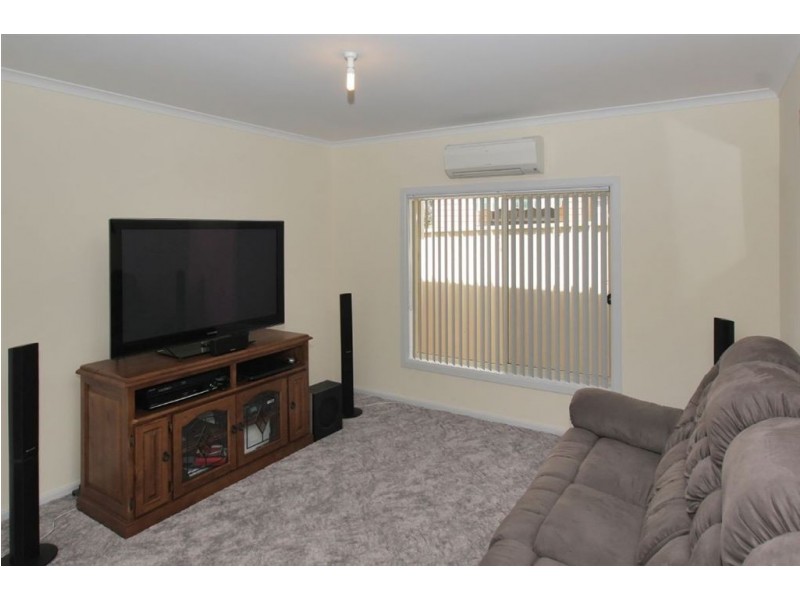 1 Kenneth Road, Morphett Vale SA 5162