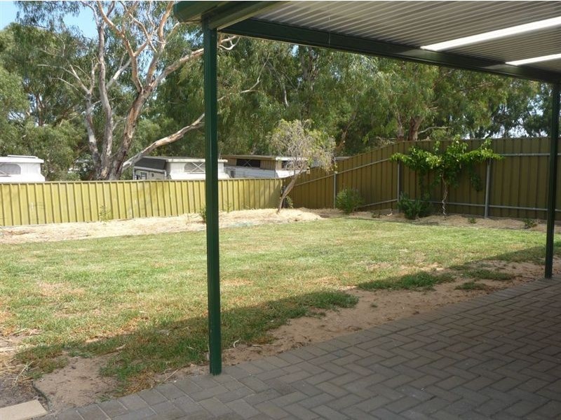18 McCormack Crescent, Woodcroft SA 5162