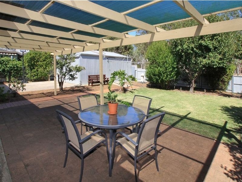 26 Southbound Avenue, Aberfoyle Park SA 5159