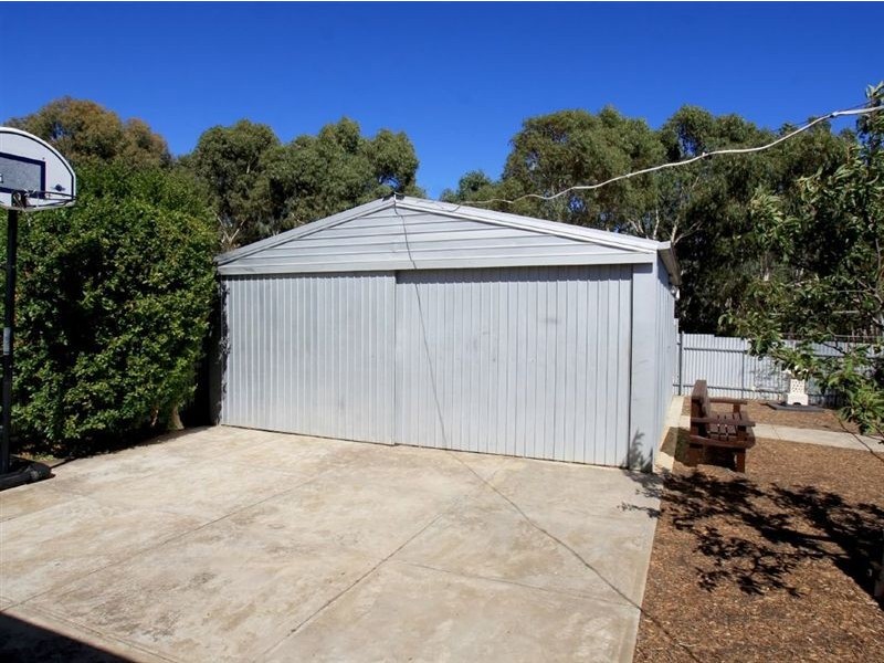 26 Southbound Avenue, Aberfoyle Park SA 5159