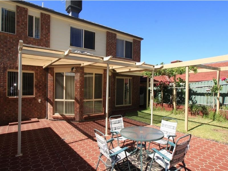 4 Cranbourne Drive, O’halloran Hill SA 5158