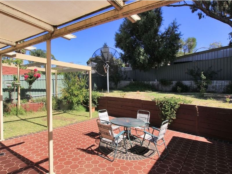 4 Cranbourne Drive, O’halloran Hill SA 5158