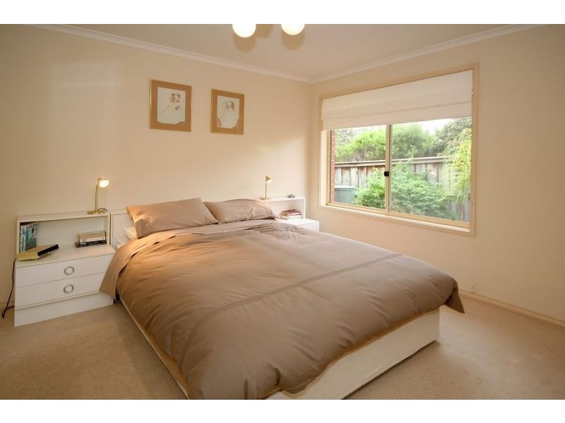 15 Songlark Grove, Flagstaff Hill SA 5159
