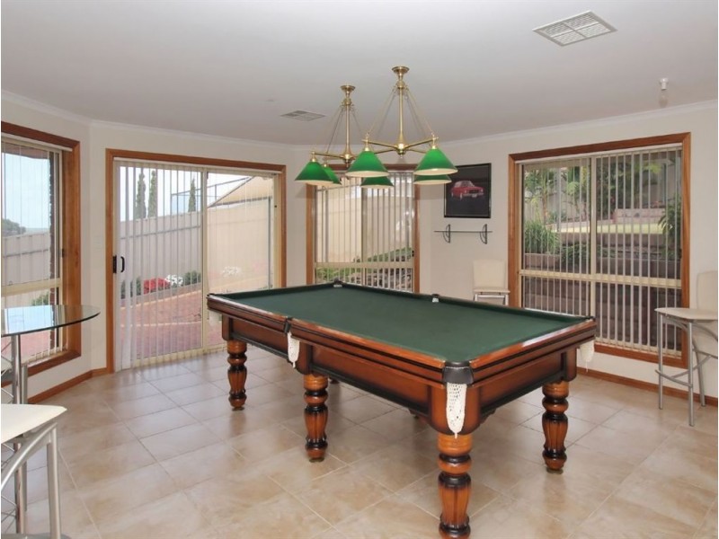 38 Coachwood Drive, Aberfoyle Park SA 5159