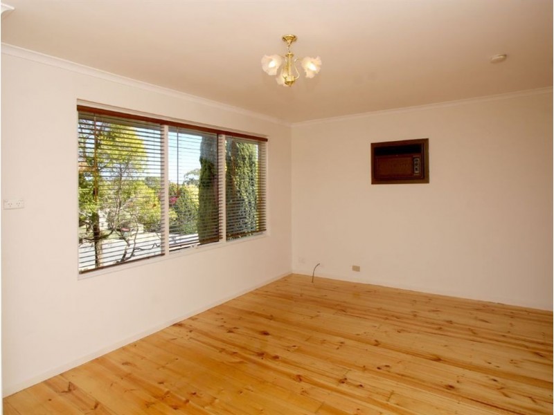 8 Drysdale Drive, Trott Park SA 5158