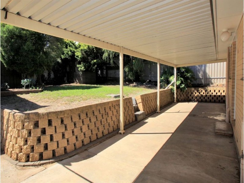 8 Drysdale Drive, Trott Park SA 5158
