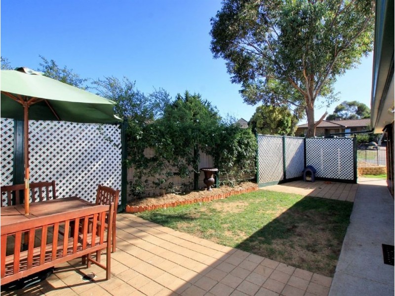 1 Lowry Court, Flagstaff Hill SA 5159