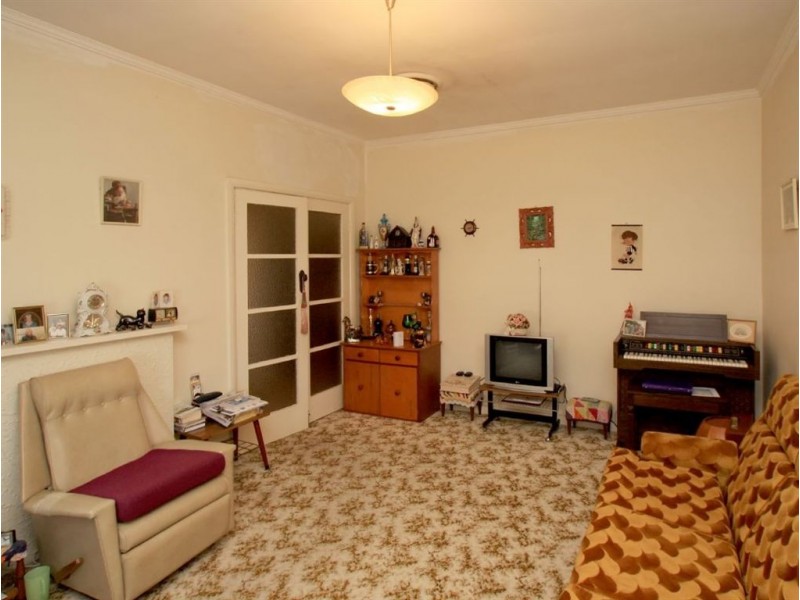 17 Hawker  Avenue, Plympton Park SA 5038