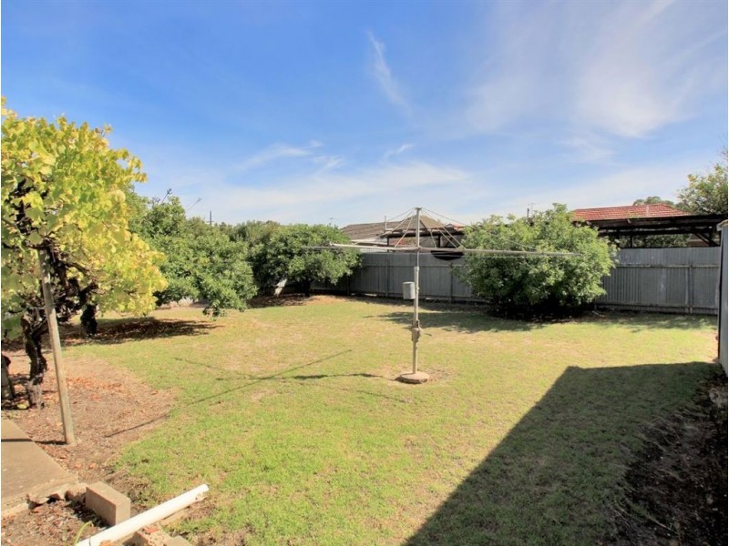 17 Hawker  Avenue, Plympton Park SA 5038