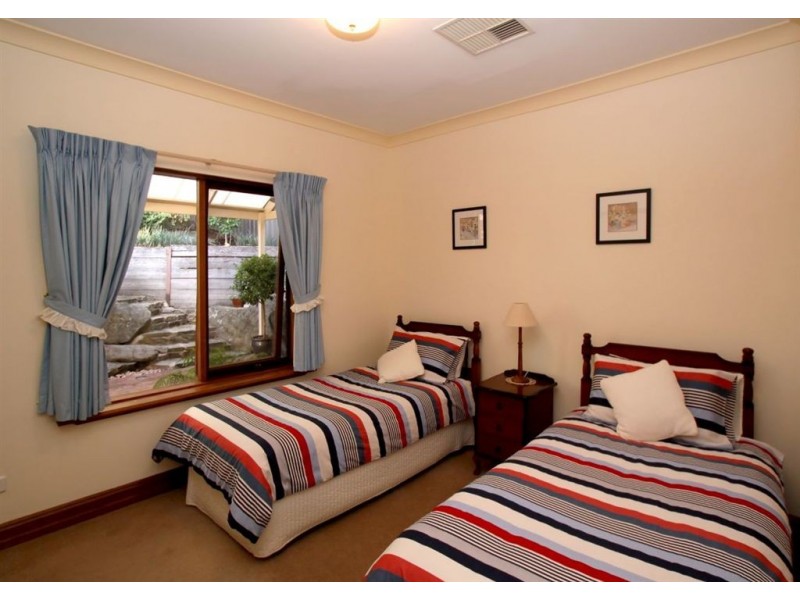 54 Kingfisher Circuit, Flagstaff Hill SA 5159