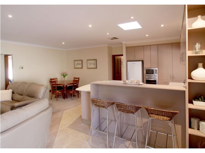 54 Kingfisher Circuit, Flagstaff Hill SA 5159